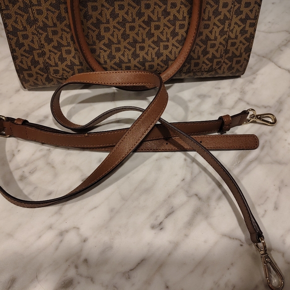 DKNY Monogram Purse - Picture 7 of 8